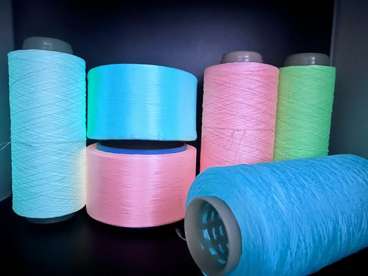 quality  Heat Resistant Luminous Yarn Glow Yarn Knitting 30 Minutes Charge factory